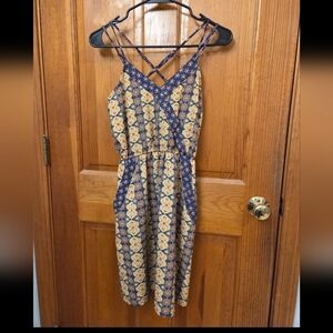 Xhilaration Floral Navy and Cream Dress WITH POCKETS!!